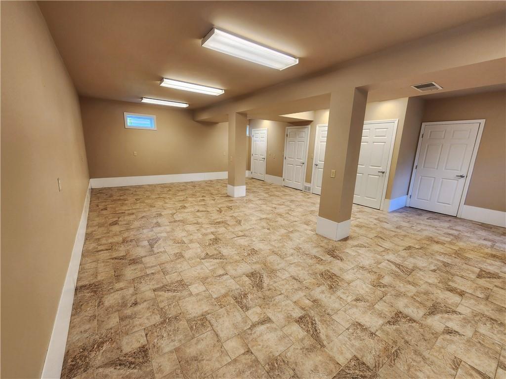 1750 Harbor Edinburg Road Edinburg, PA 16116 - Photo 28 of 39 a view of an empty room