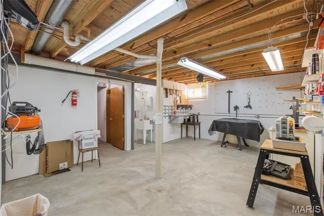 $425,000 | 2712 Kings Crossing Drive, Barnhart, MO 63012