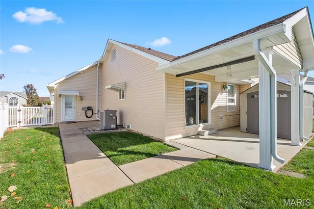 $425,000 | 2712 Kings Crossing Drive, Barnhart, MO 63012