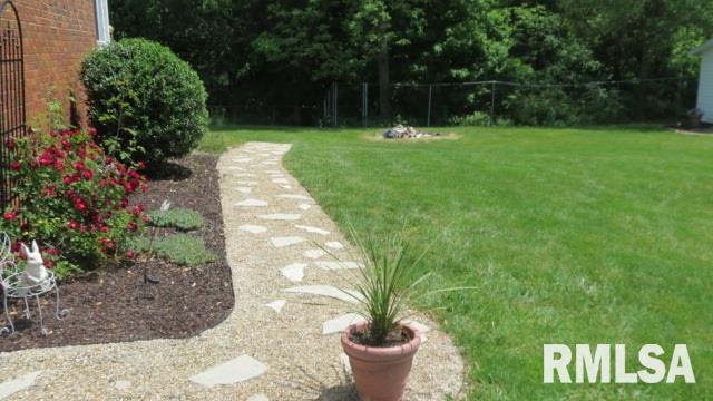 1456 Lourdes Road Metamora, IL 61548 - Photo 2 of 35