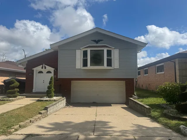 $3,100 | 14811 Minerva Avenue, Dolton, IL 60419