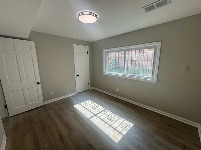 $3,100 | 14811 Minerva Avenue, Dolton, IL 60419