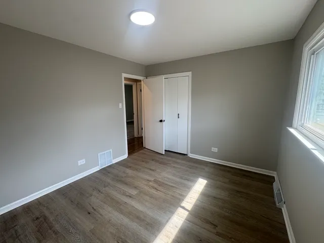 $3,100 | 14811 Minerva Avenue, Dolton, IL 60419