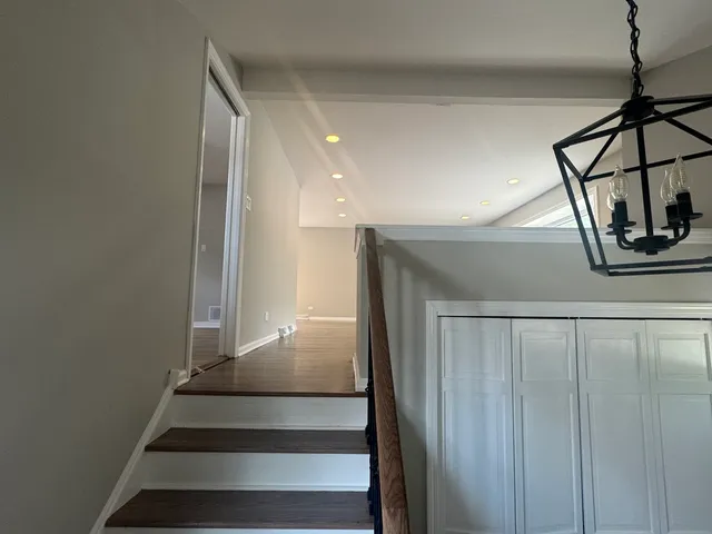 $3,100 | 14811 Minerva Avenue, Dolton, IL 60419