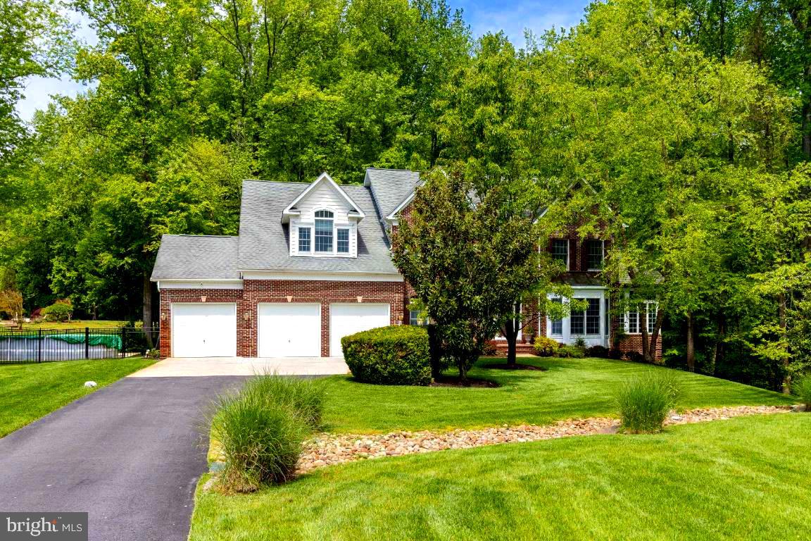 1602 Rabbit Foot Clover Court Annapolis, MD 21401 - Photo 13 of 59 Parking Court & 3-Bay Garage