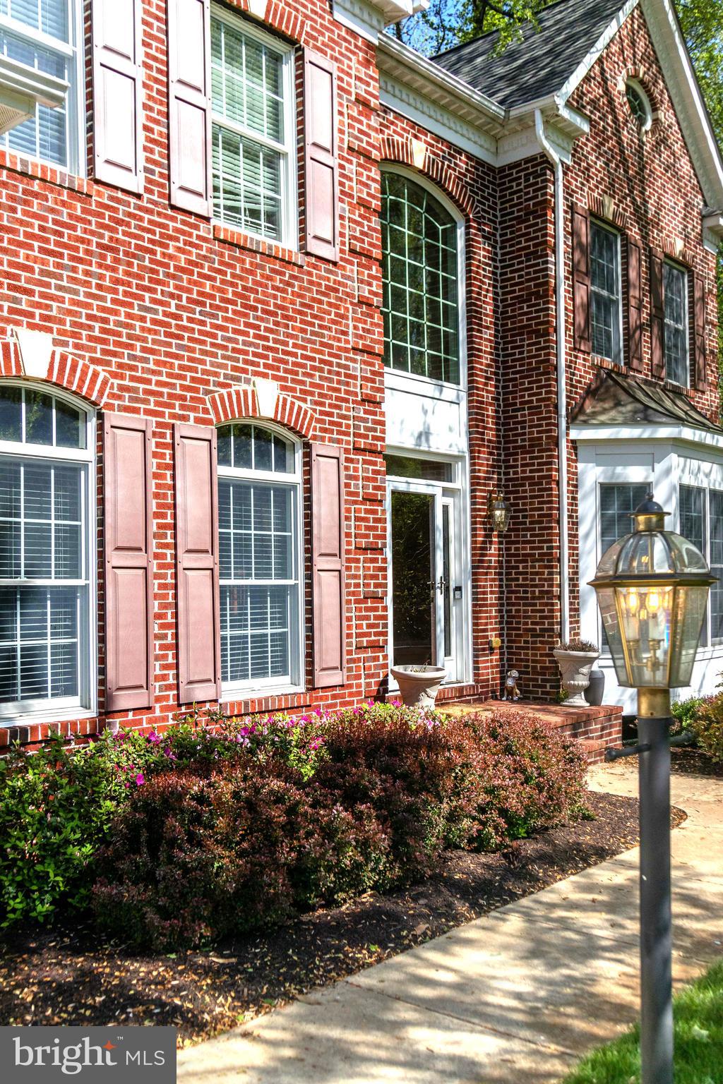 1602 Rabbit Foot Clover Court Annapolis, MD 21401 - Photo 14 of 59 Lush Landscaping . Elegant Keystone Window Accents