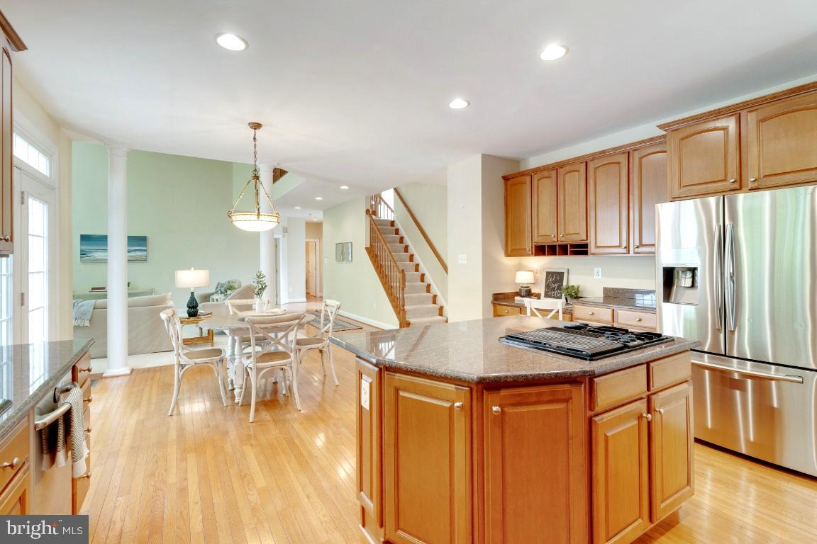 1602 Rabbit Foot Clover Court Annapolis, MD 21401 - Photo 29 of 59 Professionally Configured Kitchen