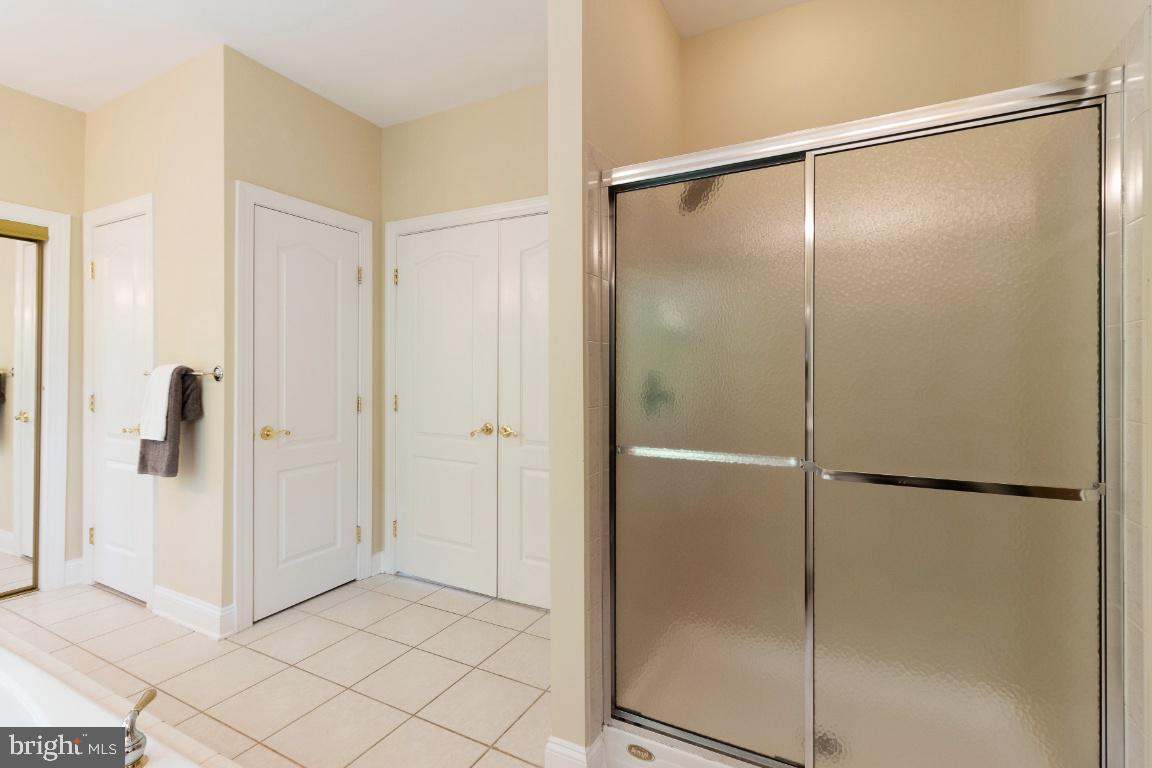 1602 Rabbit Foot Clover Court Annapolis, MD 21401 - Photo 40 of 59 Separate Enclosed Shower