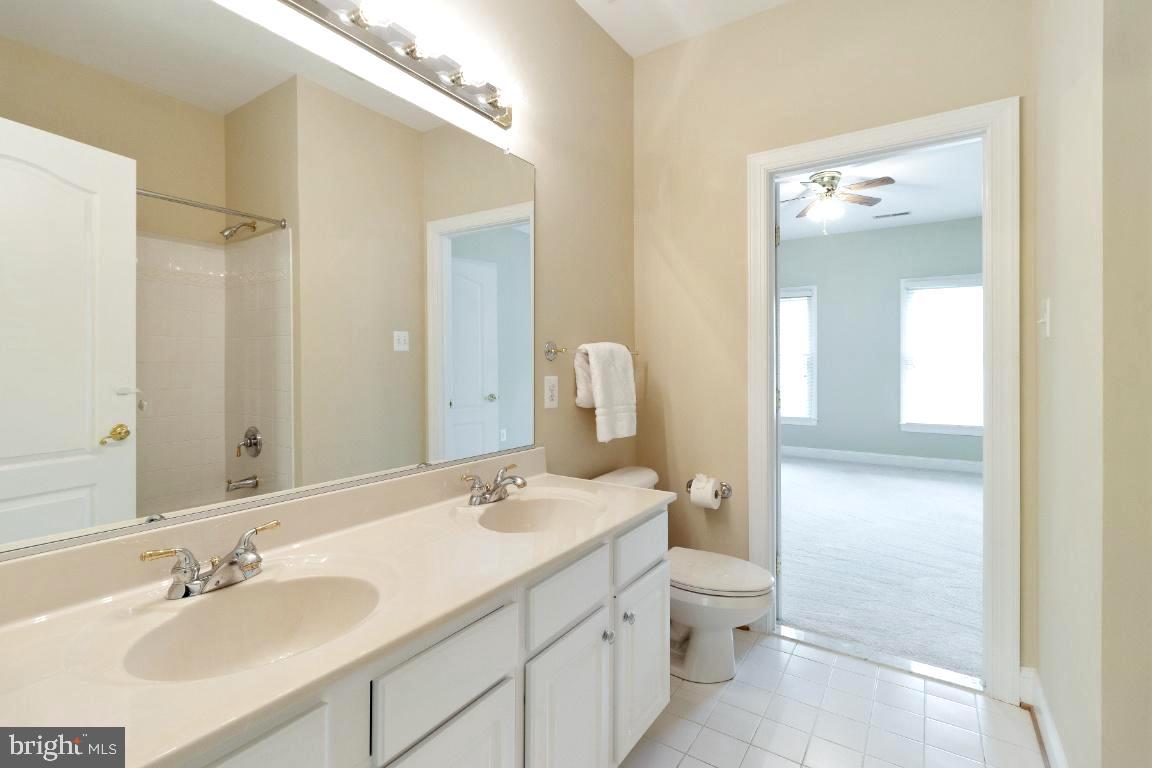 1602 Rabbit Foot Clover Court Annapolis, MD 21401 - Photo 46 of 59 Adjoining Jack 'n' Jill Bath with 2 Vanities