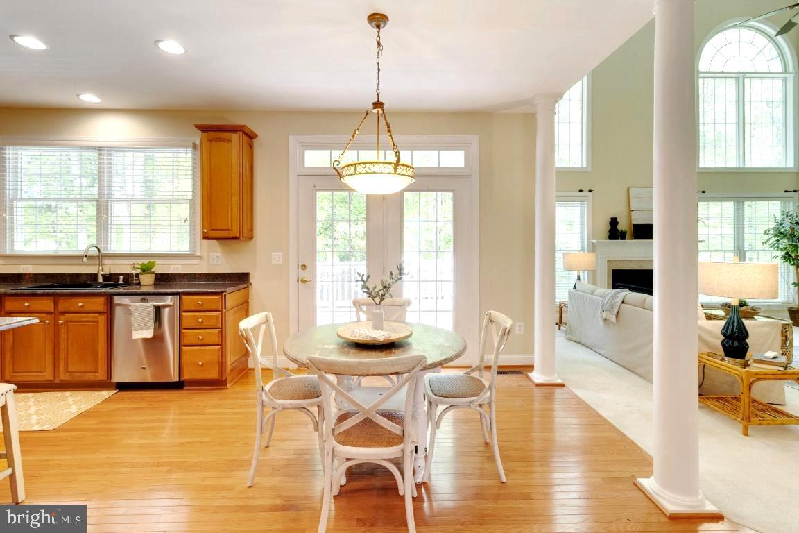 1602 Rabbit Foot Clover Court Annapolis, MD 21401 - Photo 5 of 59 Stunning Rear Great Room Opening to Deck