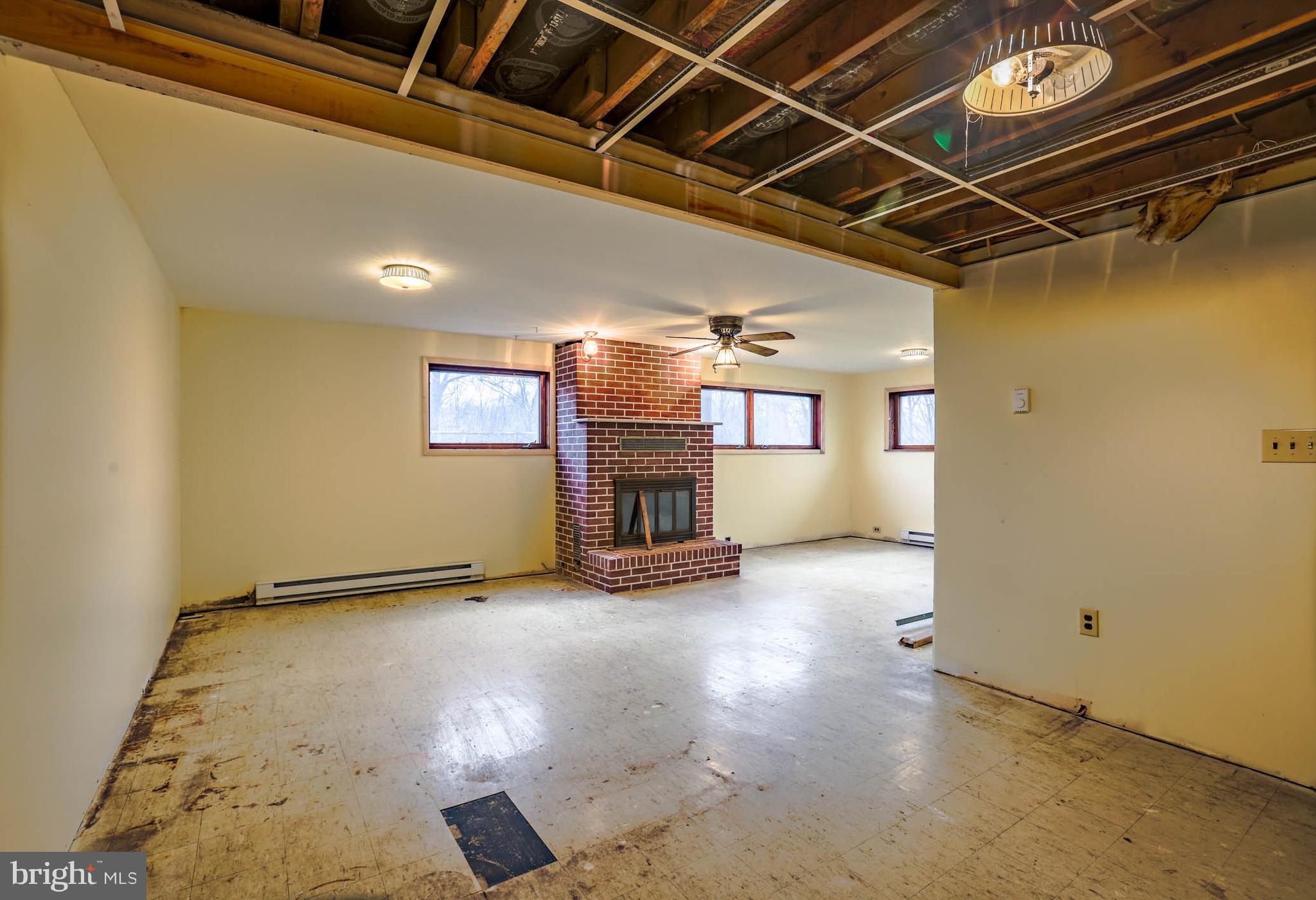 66 Jumper Road Shippensburg, PA 17257 - Photo 18 of 26 Gallery Image 18