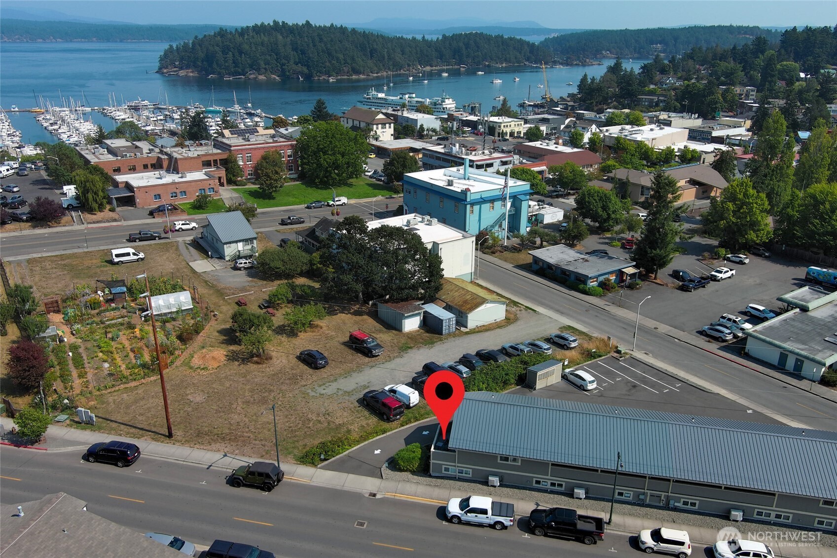 470 Reed Street, Unit D Friday Harbor, WA 98250 - Photo 6 of 22 Gallery Image 6