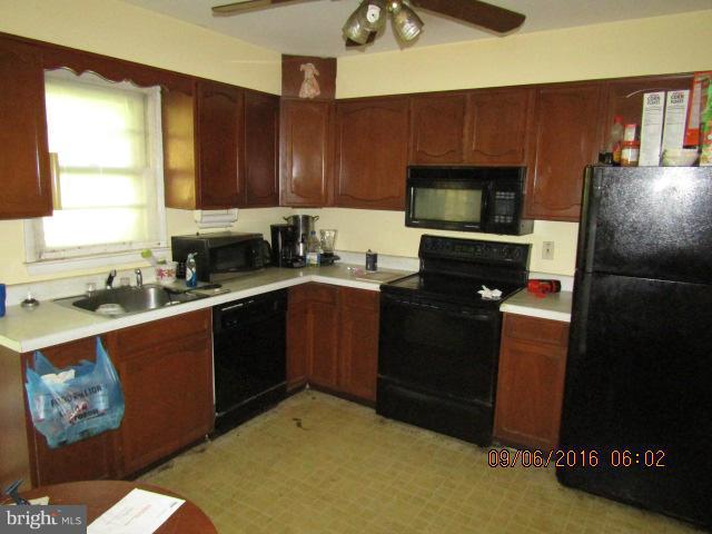 4405 Chapeldale Road Randallstown, MD 21133 - Photo 3 of 8 Kitchen