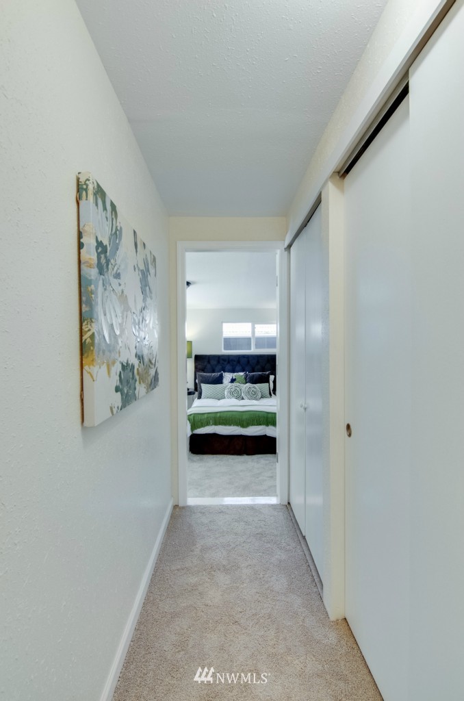 15767 118th Place Southeast Renton, WA 98058 - Photo 12 of 21 Gallery Image 12