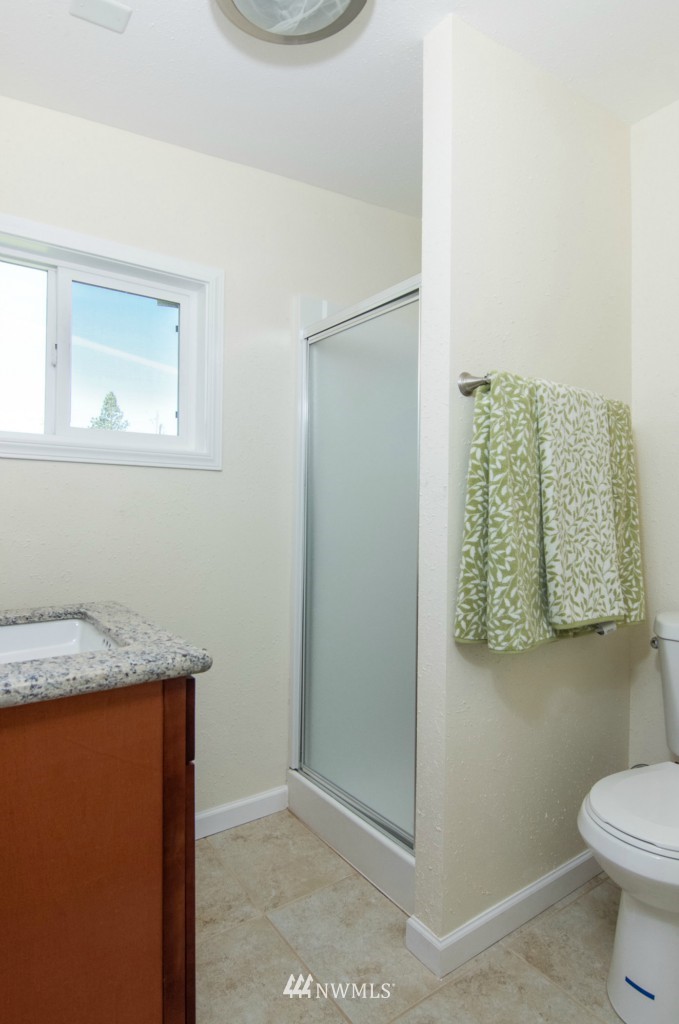 15767 118th Place Southeast Renton, WA 98058 - Photo 15 of 21 Gallery Image 15