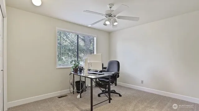 $4,200 | 2322 233rd Avenue Northeast, Sammamish, WA 98074