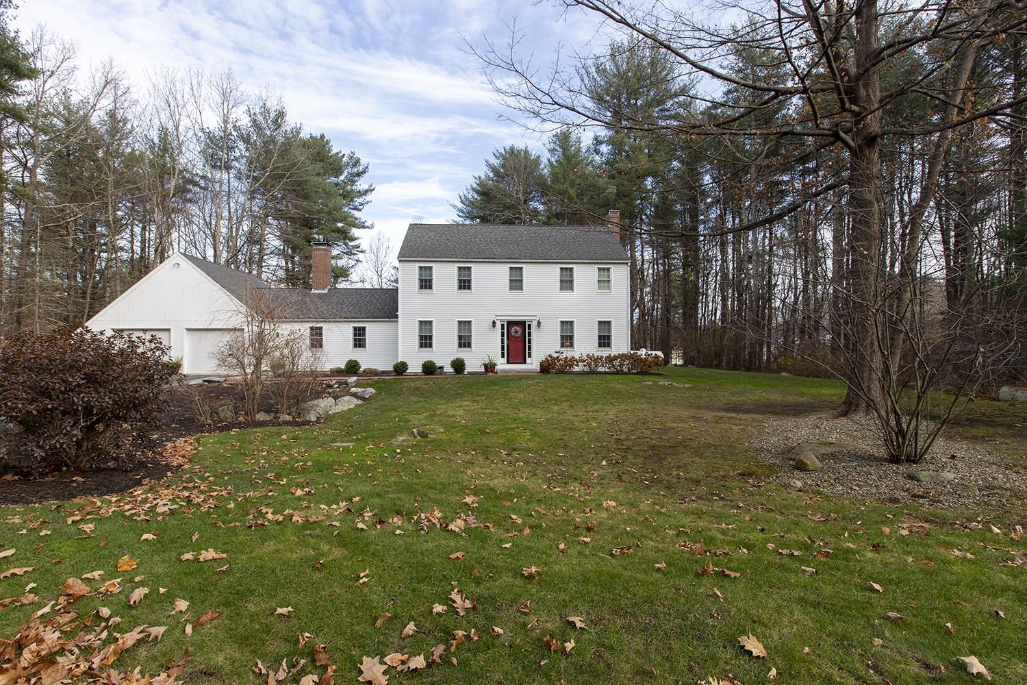 16 Tehias Road Rye, NH 03870 - Photo 2 of 40