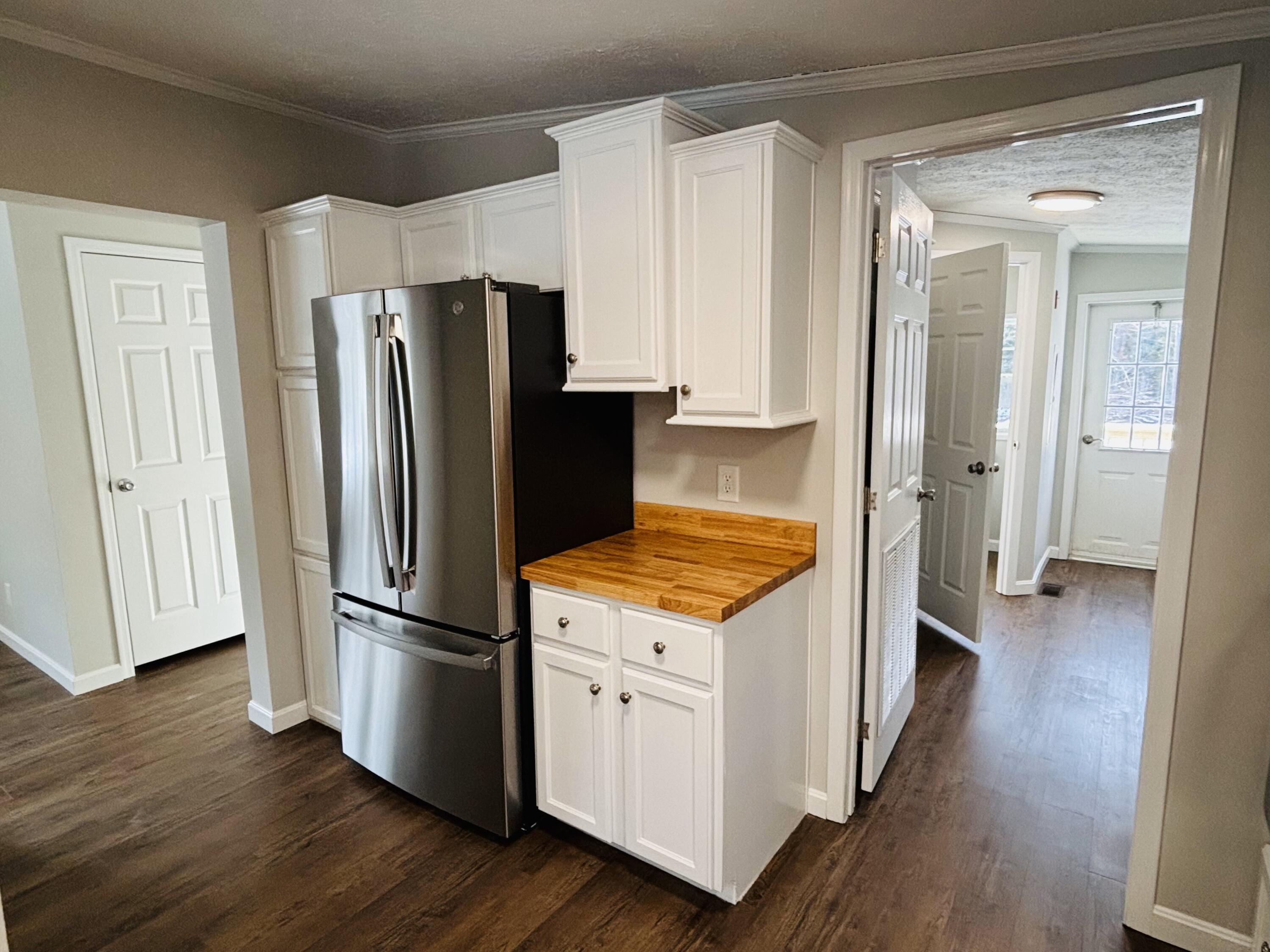 261 Lower Detroit Road Plymouth, ME 04969 - Photo 13 of 32 15