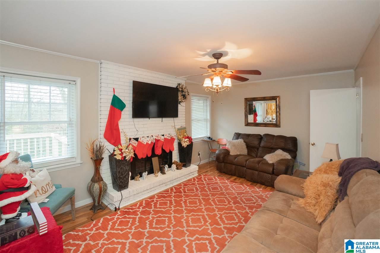 988 Ridgewood Circle Birmingham, AL 35235 - Photo 9 of 35
