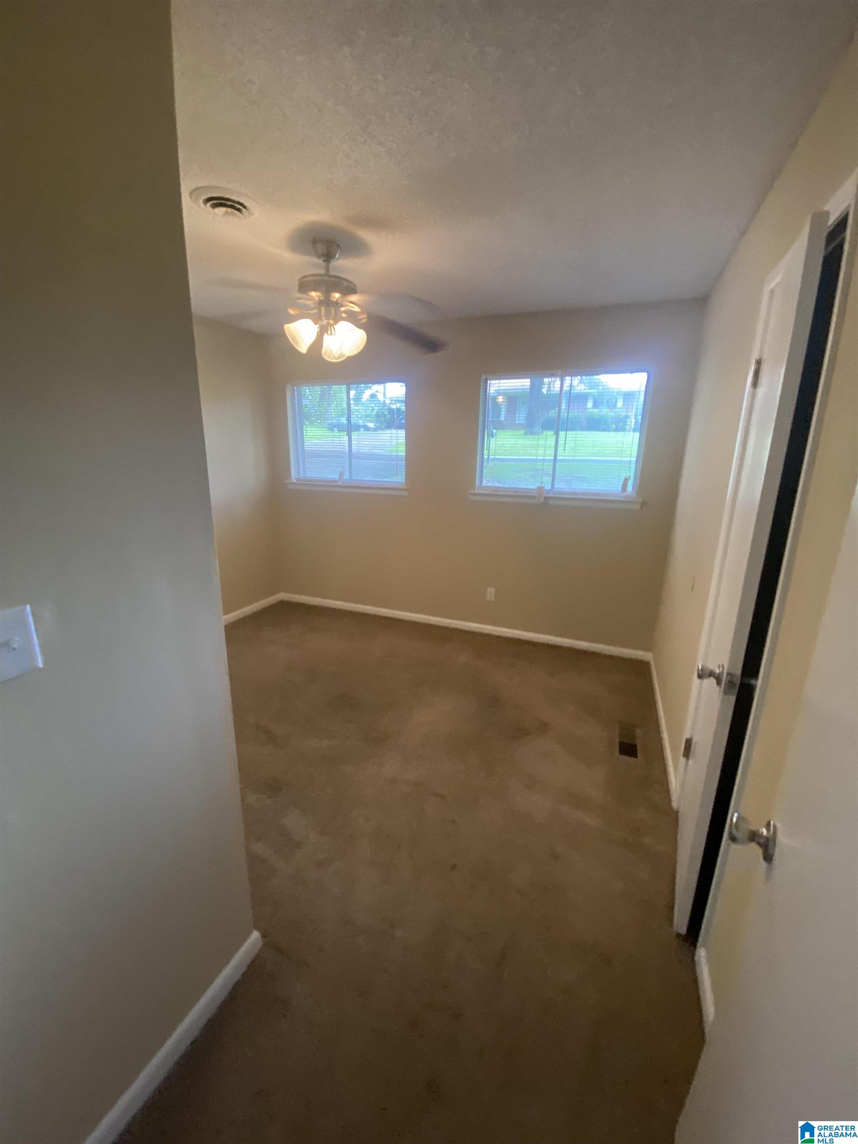 320 1st Street Pleasant Grove, AL 35127 - Photo 11 of 17