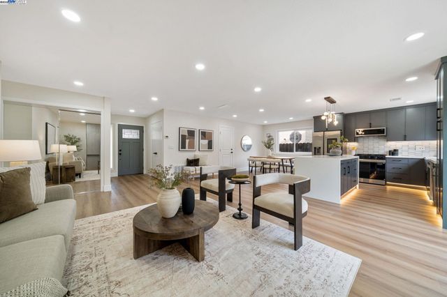 $1,349,000 | 31314 San Andreas Drive, Union City, CA 94587