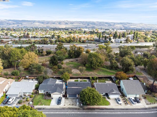 $1,349,000 | 31314 San Andreas Drive, Union City, CA 94587
