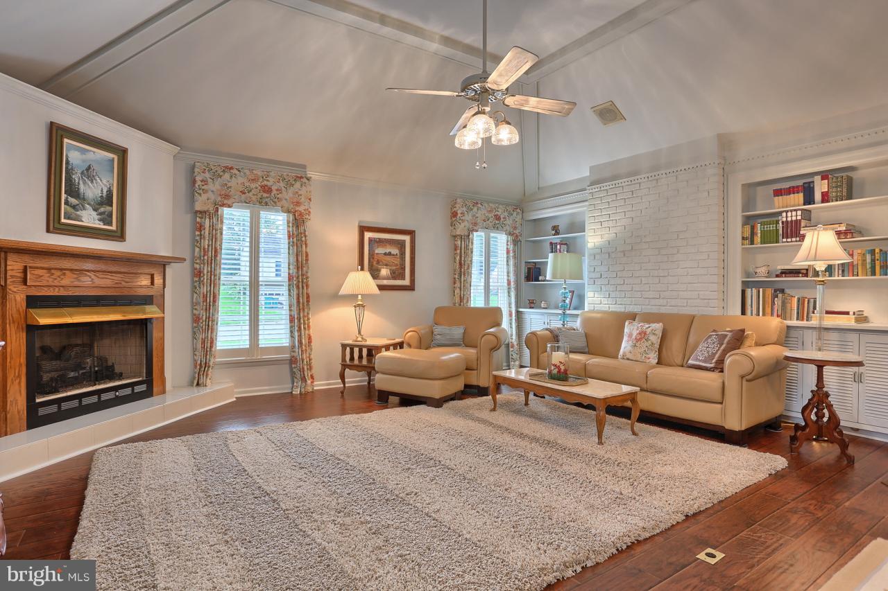 921 Greenlea Road Hershey, PA 17033 - Photo 11 of 30 Gallery Image 11