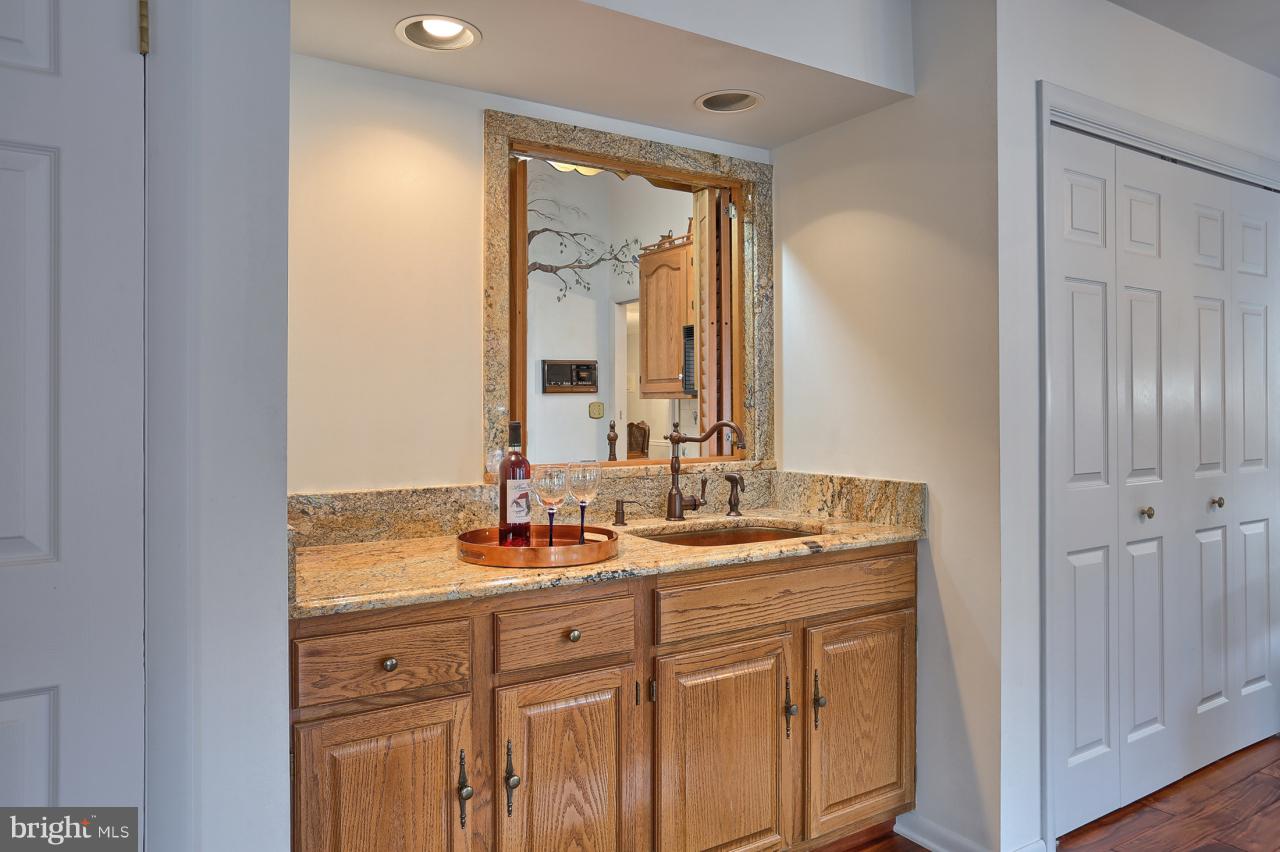 921 Greenlea Road Hershey, PA 17033 - Photo 16 of 30 Gallery Image 16