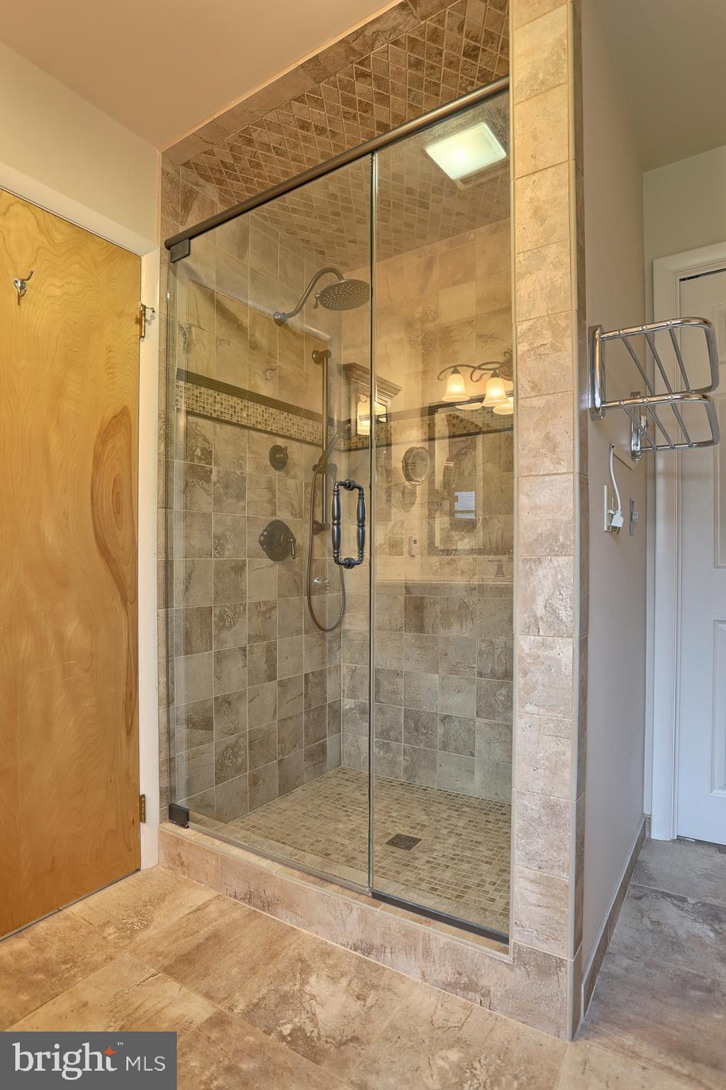 921 Greenlea Road Hershey, PA 17033 - Photo 19 of 30 Gallery Image 19