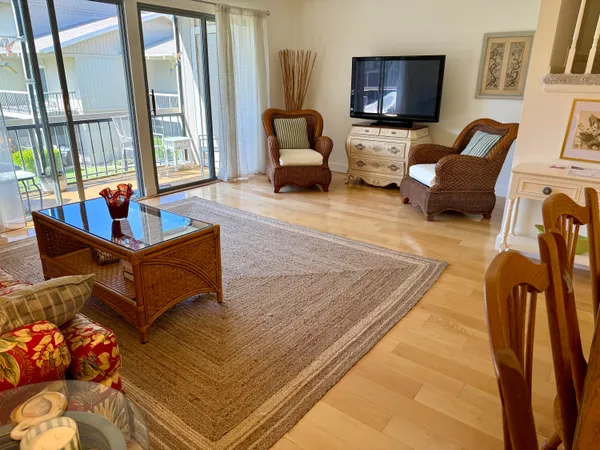 $4,250 | 18390 Southeast Wood Haven Lane, Unit E, Jupiter, FL 33469