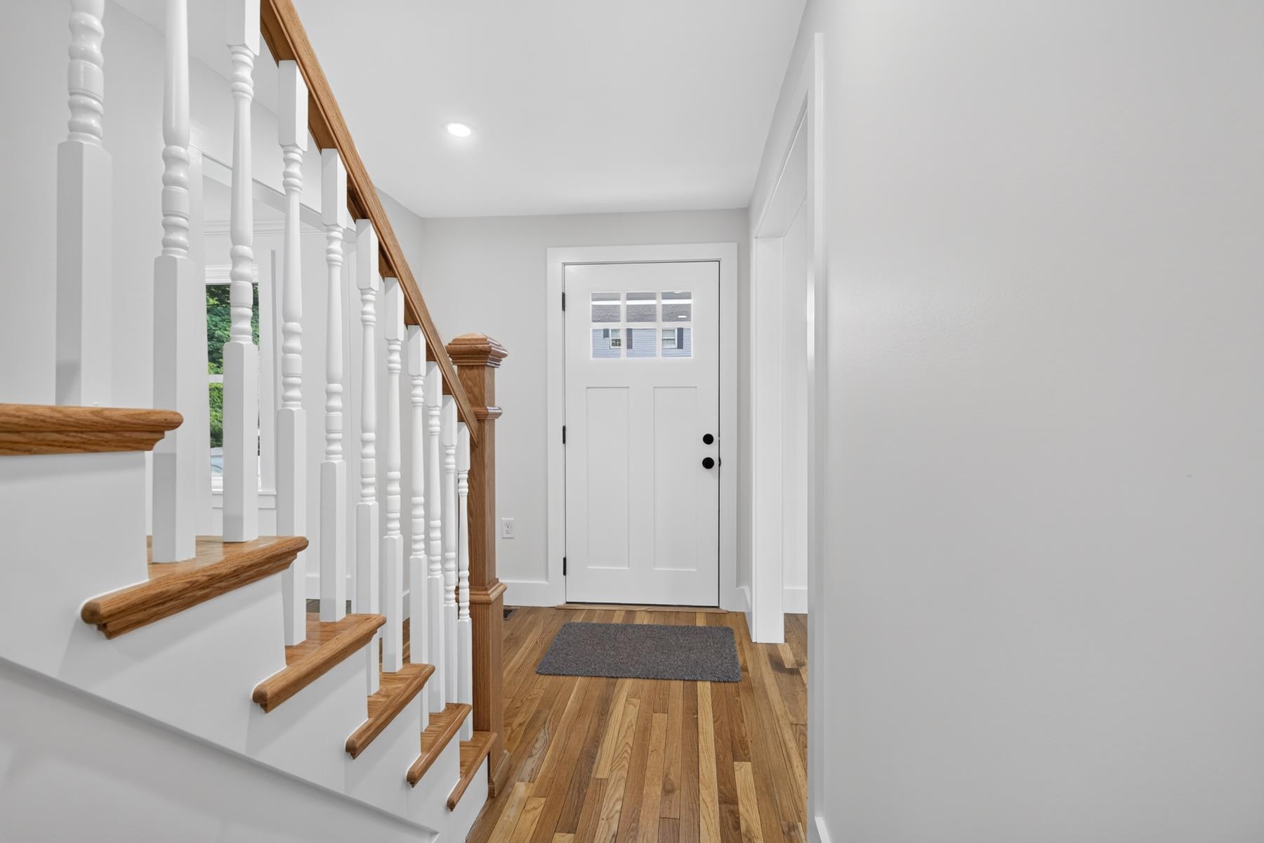2 Sweetbriar Lane Rochester, NH 03867 - Photo 2 of 41