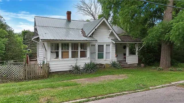 $64,900 | 200 East State Street, Wellsville, NY 14895