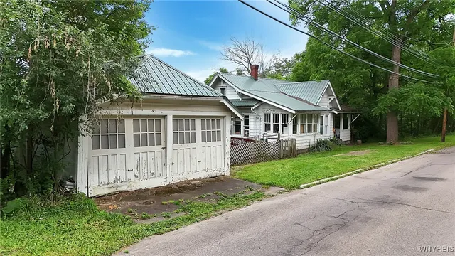 $64,900 | 200 East State Street, Wellsville, NY 14895