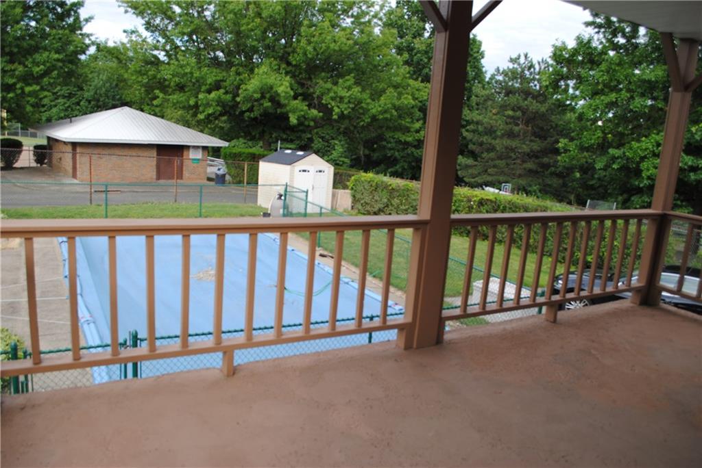39 Highbury Road Cheswick, PA 15024 - Photo 10 of 13 Gallery Image 10