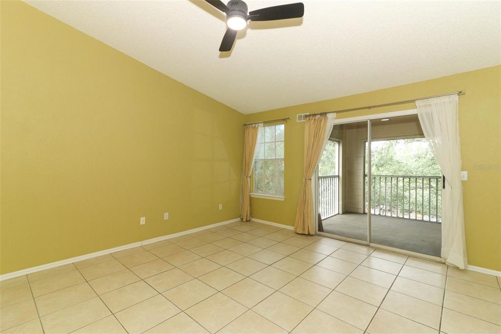 2214 Metropolitan Way, Unit 1032 Orlando, FL 32839 - Photo 6 of 38
