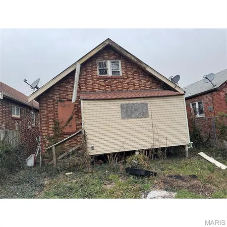 $19,500 | 4934 Plover Avenue, St. Louis, MO 63120