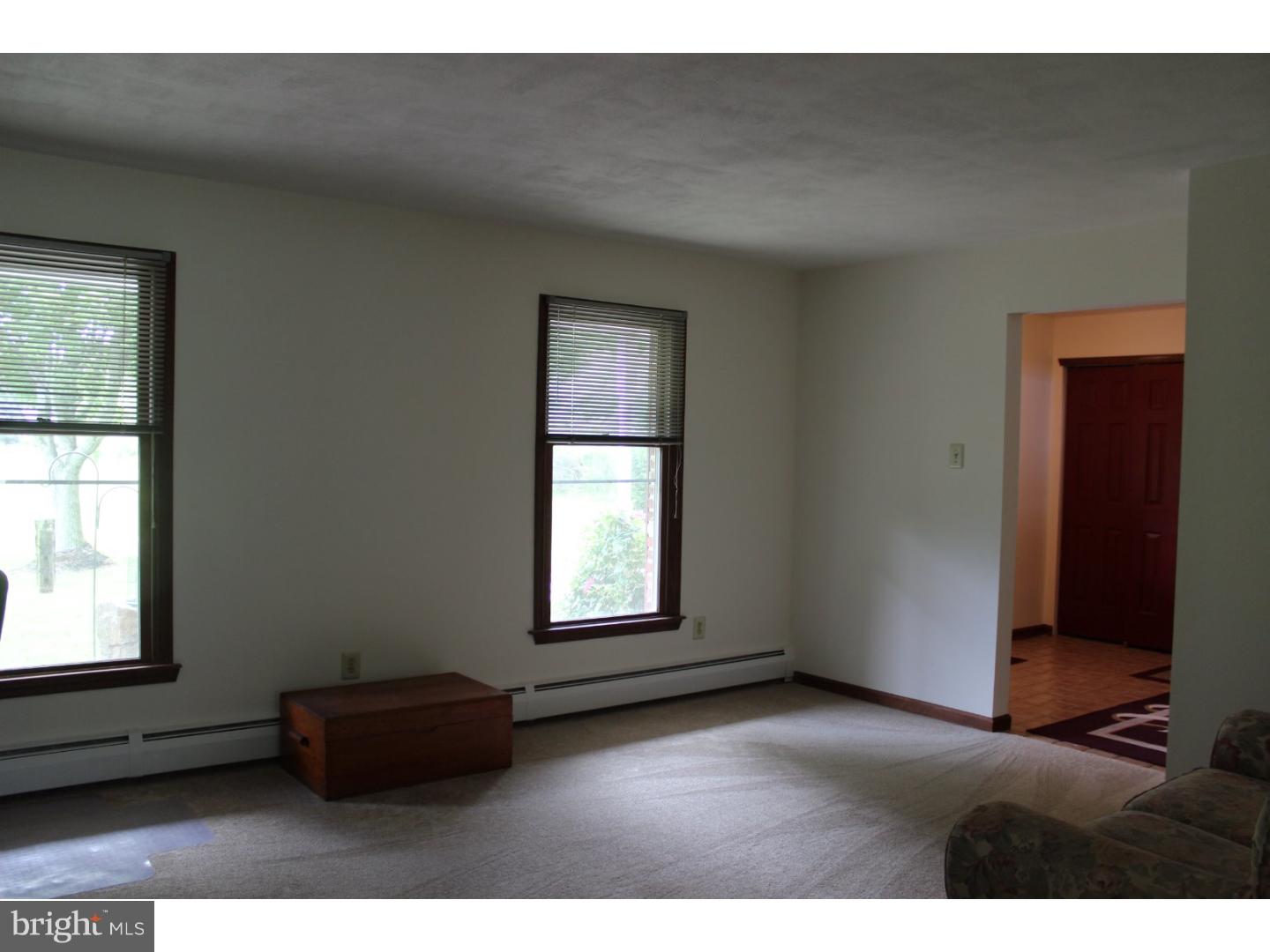 5579 Toll Gate Road Pipersville, PA 18947 - Photo 7 of 25 Gallery Image 7