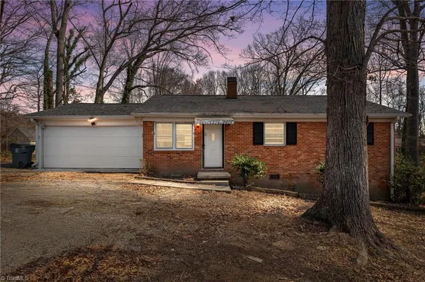 $249,900 | 3818 Edgewood Terrace Road, Greensboro, NC 27406