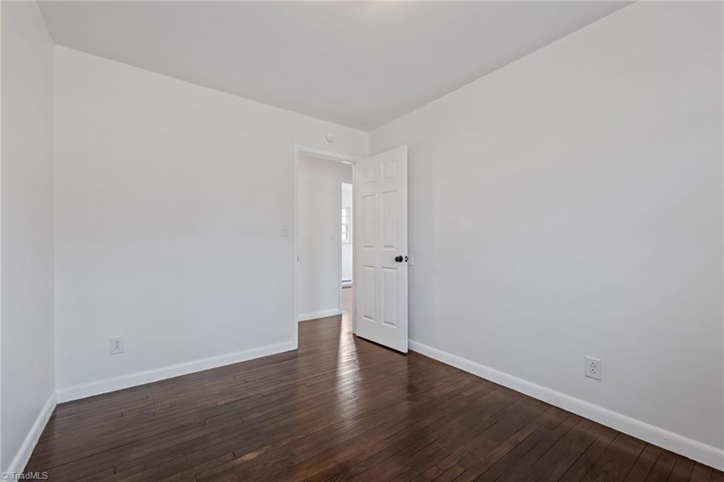 3818 Edgewood Terrace Road Greensboro, NC 27406 - Photo 20 of 40