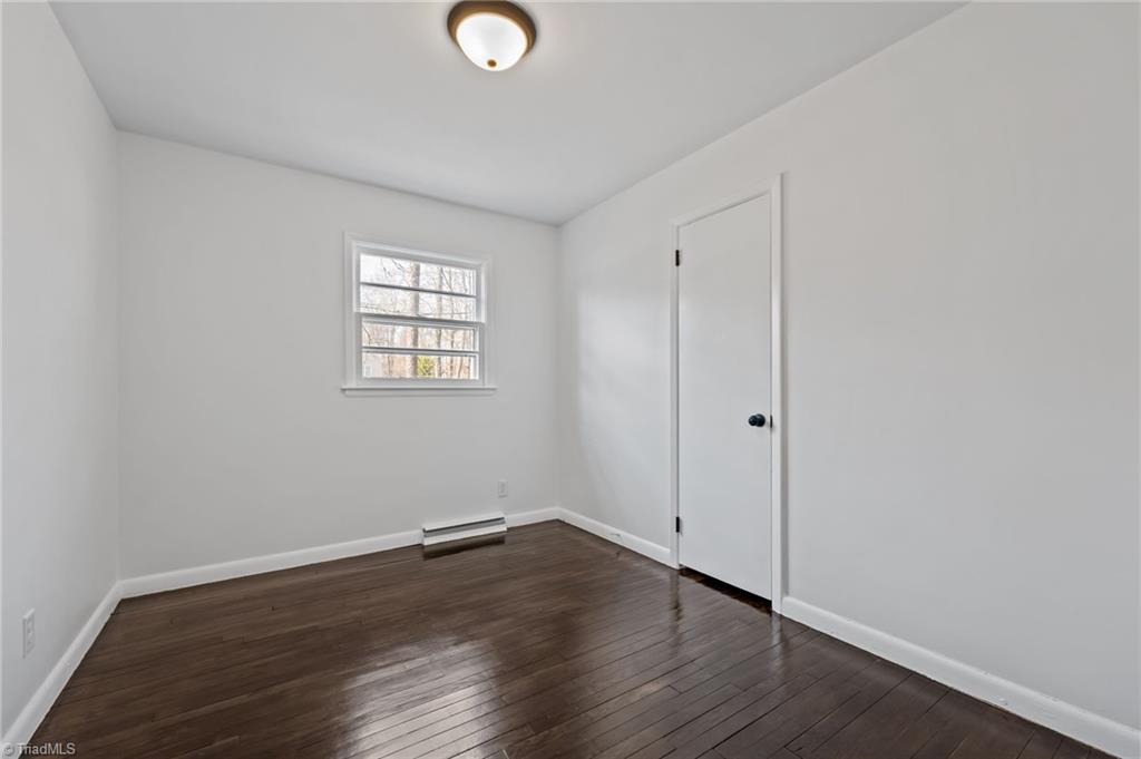 3818 Edgewood Terrace Road Greensboro, NC 27406 - Photo 21 of 40