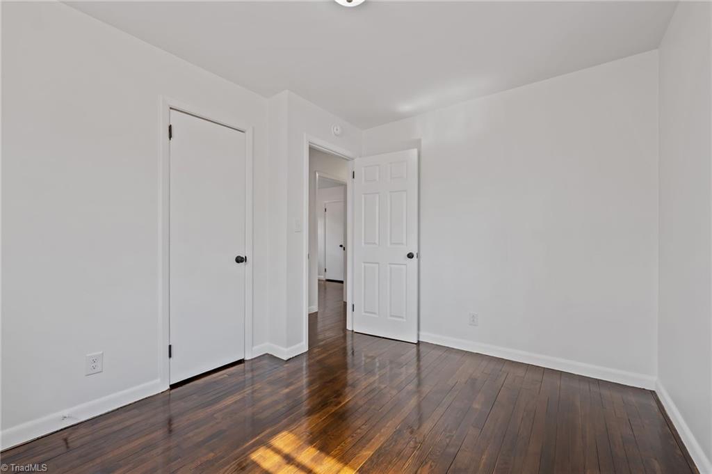 3818 Edgewood Terrace Road Greensboro, NC 27406 - Photo 25 of 40