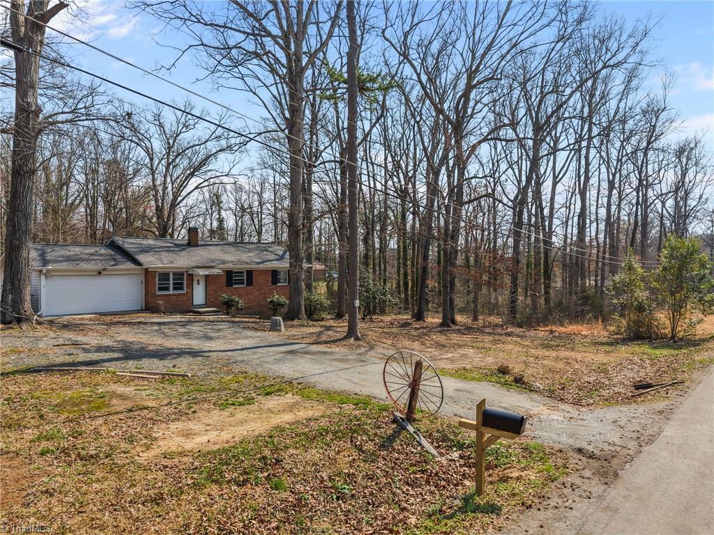 3818 Edgewood Terrace Road Greensboro, NC 27406 - Photo 38 of 40