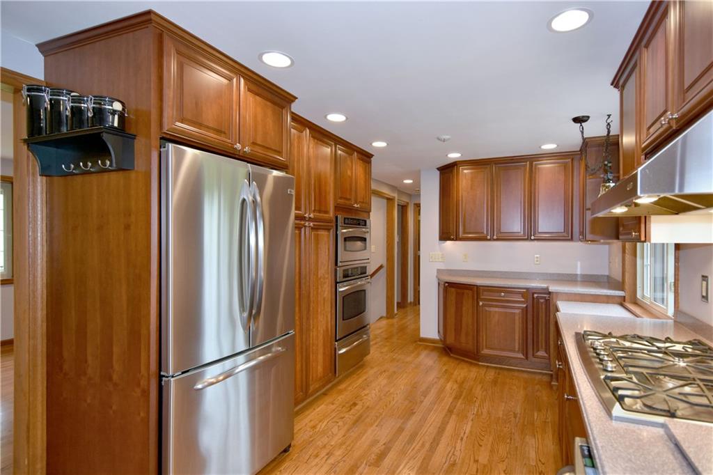 1585 Bellmonte Road Pittsburgh, PA 15237 - Photo 7 of 24 All new stainless steel appliance including French door refrig, 5 burner gas cook top with outside vented hood, dishwasher, Advantium convection/microwave combo double oven.
