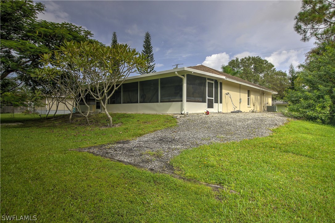 5248 Maple Lane Naples, FL 34113 - Photo 2 of 7 Gallery Image 2