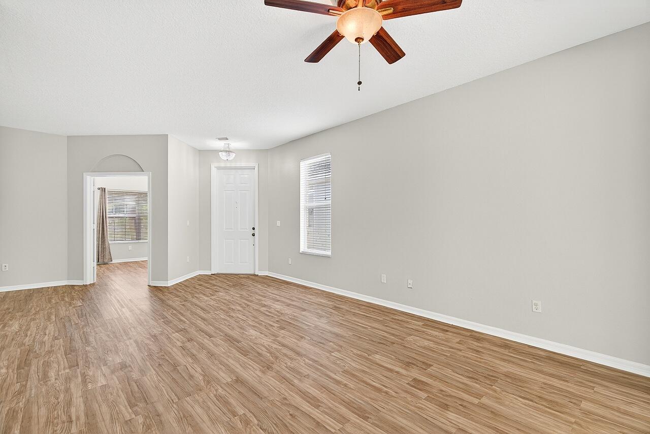 313 Perdido Key Street Port St. Lucie, FL 34986 - Photo 6 of 26 313-SW-Perdido-Key-St-HigMedia-006-1280