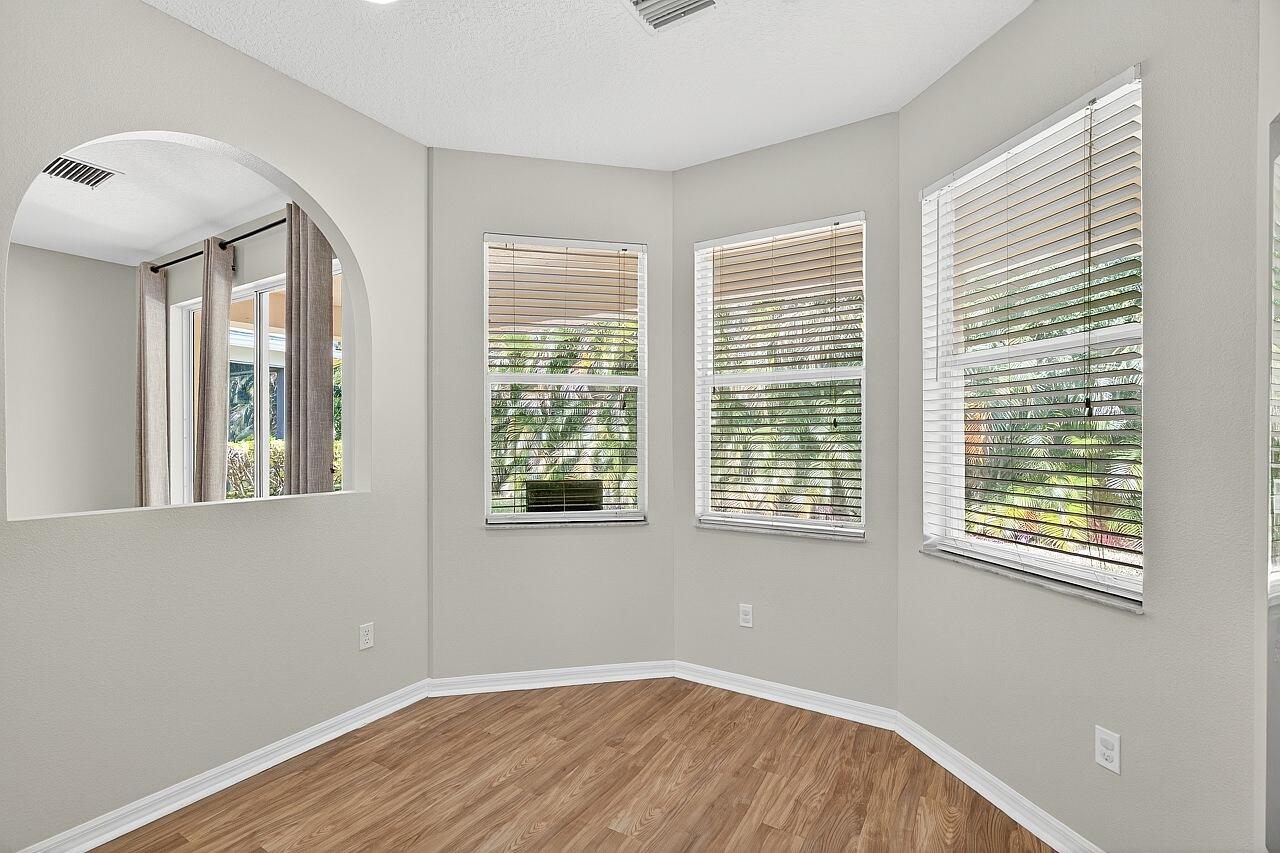 313 Perdido Key Street Port St. Lucie, FL 34986 - Photo 10 of 26 313-SW-Perdido-Key-St-HigMedia-010-1280
