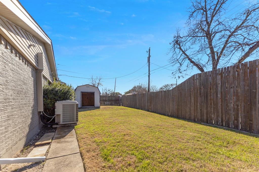 518 Worcester Way Richardson, TX 75080 - Photo 29 of 35 a view of backyard with swimming pool