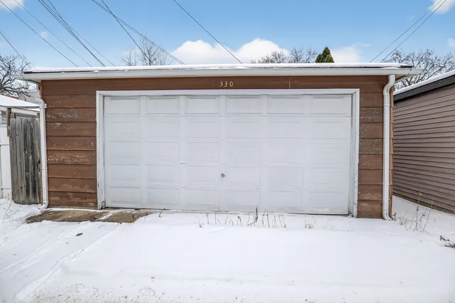 $160,000 | 8330 South Essex Avenue, Chicago, IL 60617