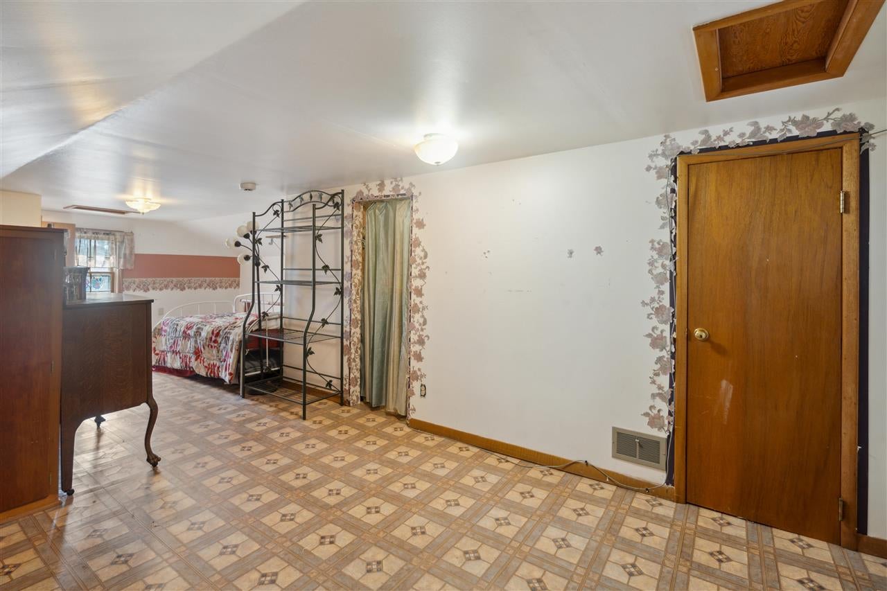 104 Jones Street Southeast Shellsburg, IA 52332 - Photo 21 of 30 Gallery Image 21