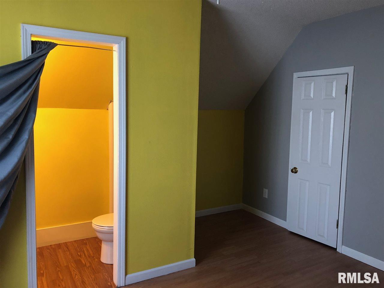 432 West Chestnut Street Canton, IL 61520 - Photo 13 of 26 Gallery Image 13